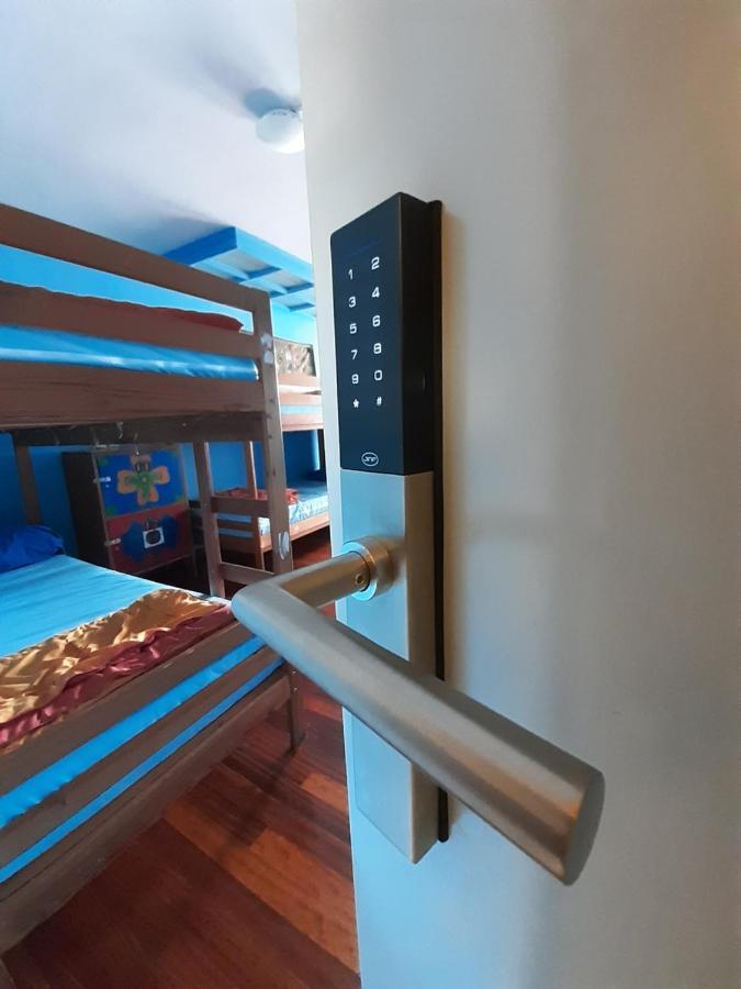 Meiga Backpackers Hostel サンティアゴ・デ・コンポステーラ エクステリア 写真