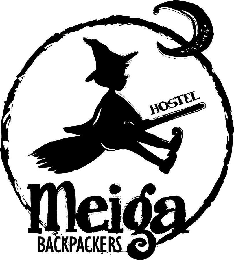 Meiga Backpackers Hostel サンティアゴ・デ・コンポステーラ エクステリア 写真
